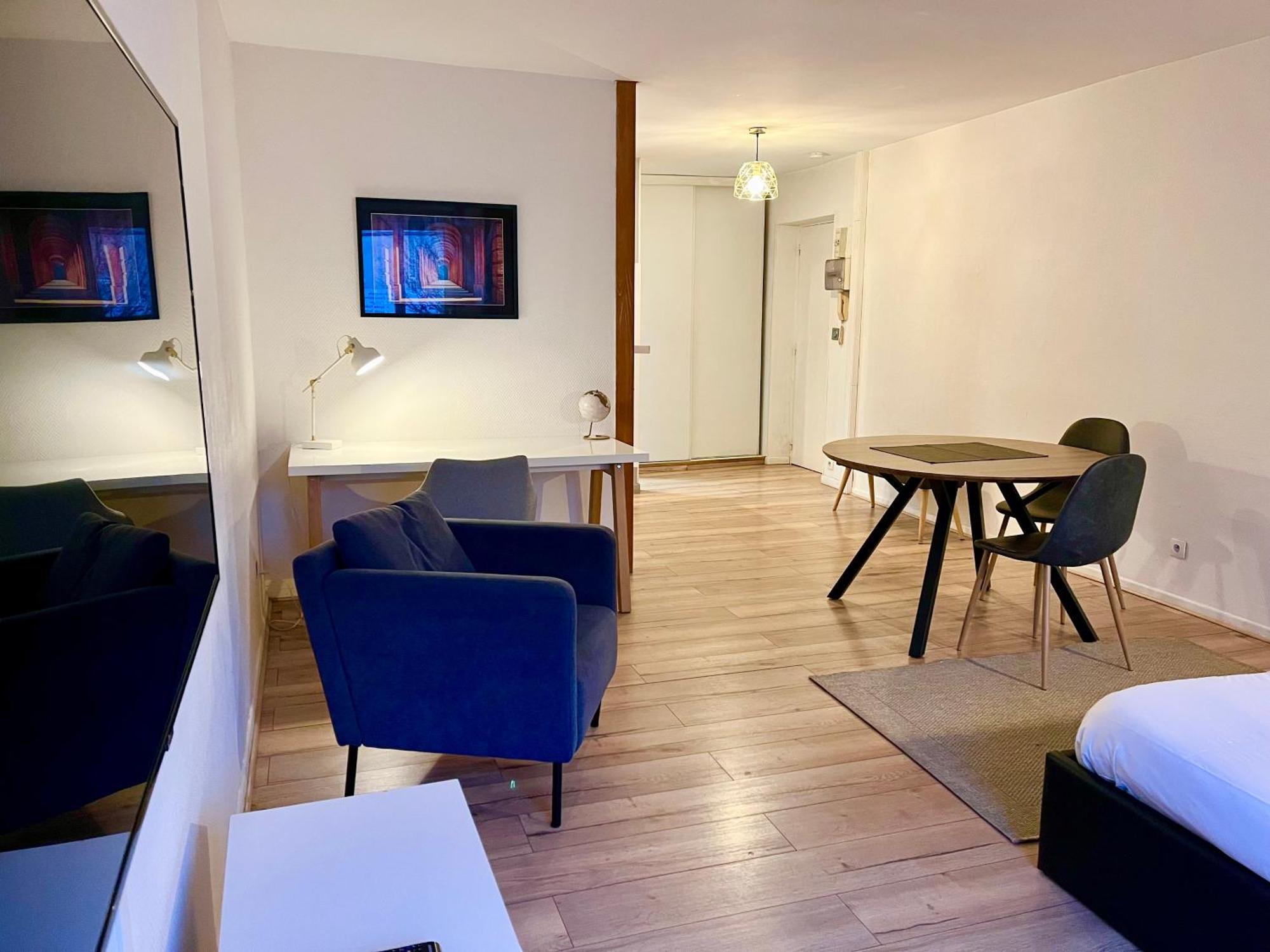 Suite Laon 89 Reims Eksteriør bilde